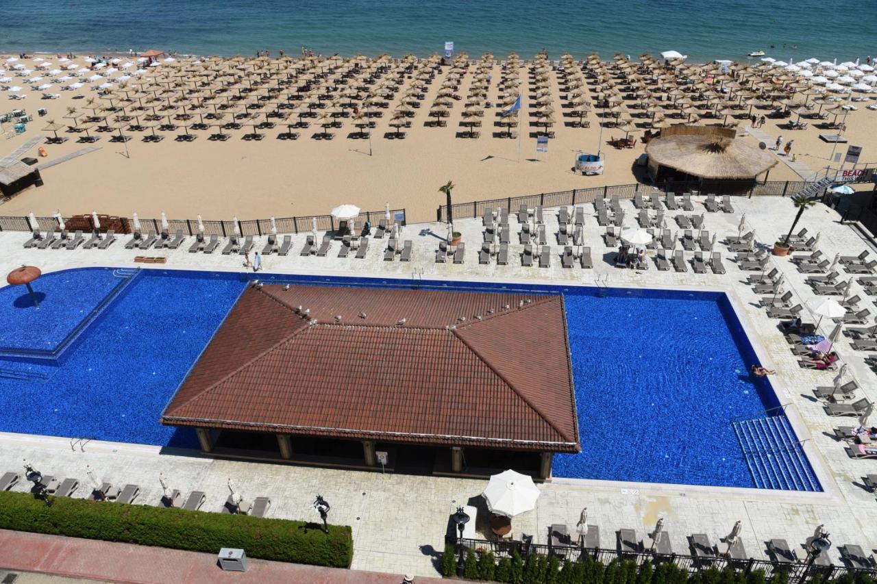 Admiral Hotel Sables d'or Extérieur photo The beach at the hotel