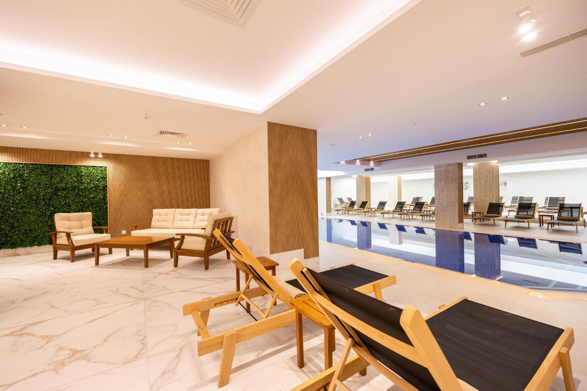 Admiral Hotel Sables d'or Extérieur photo The spa at the InterContinental Budapest